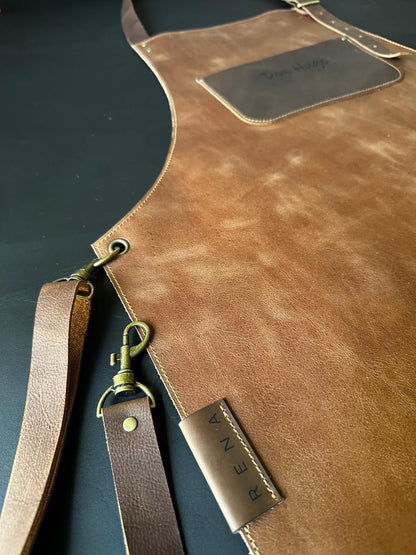 Pechera de cuero modelo Vetado