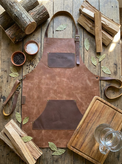 Pechera de cuero modelo Vetado